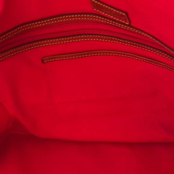 NWT Dooney and Bourke Brown Tmoro Gretta Weekender Bag - Picture 8 of 8